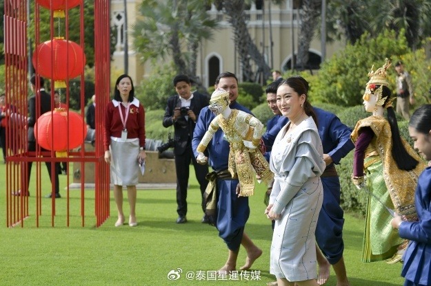 巴萨防线和